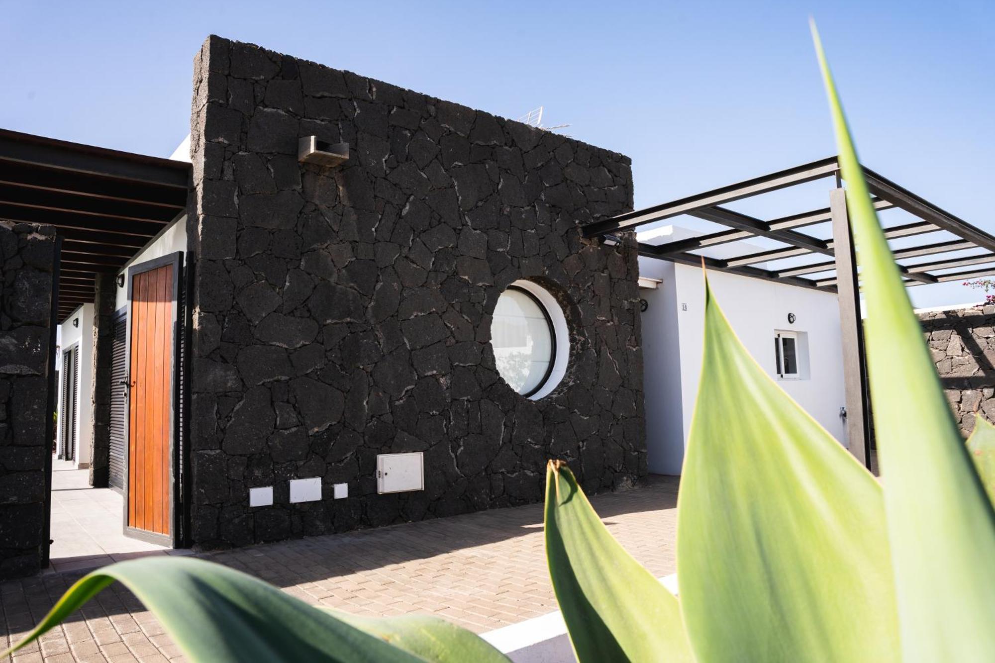 3 Bedroom Villa With Private Pool Close To Papagayo Beach Коста Бланка Экстерьер фото
